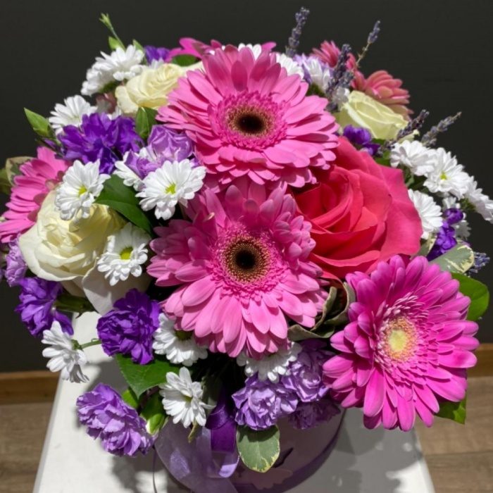 Гербера, хризантема и роза коробке, фото 6